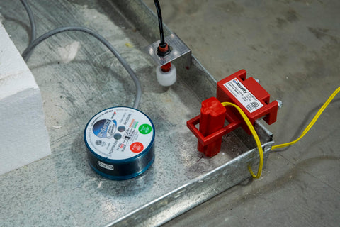 Diversitech Wet Switch Flood Detector installation image showing quick 24 VAC hookup.