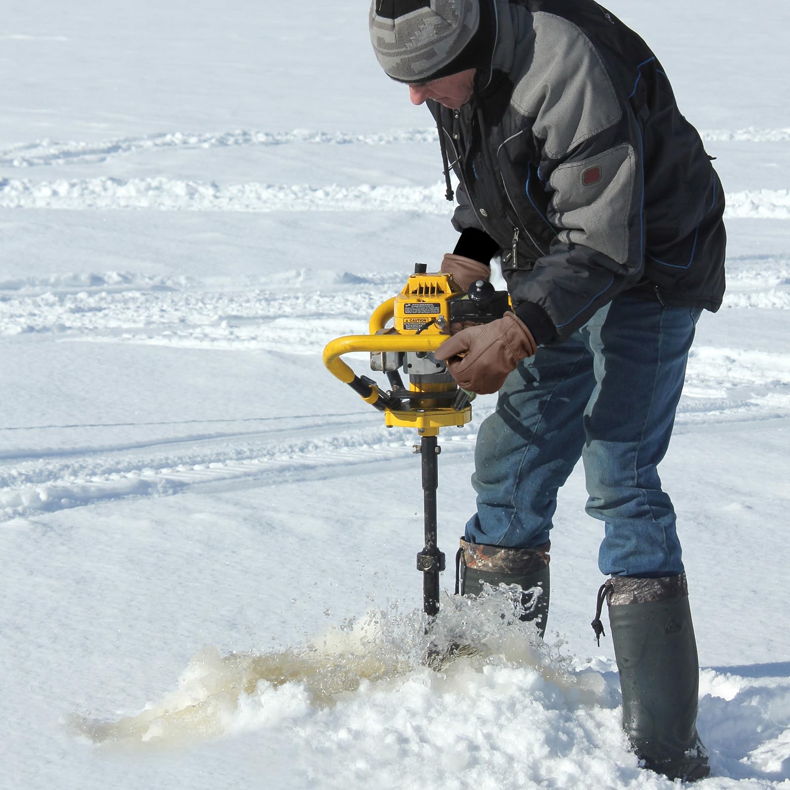 DLY Winter Work Gloves ideal for winter outdoor tasks.