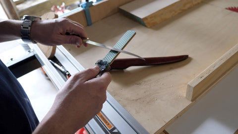 DMT Diafold dual-diamond surfaces with four grit options