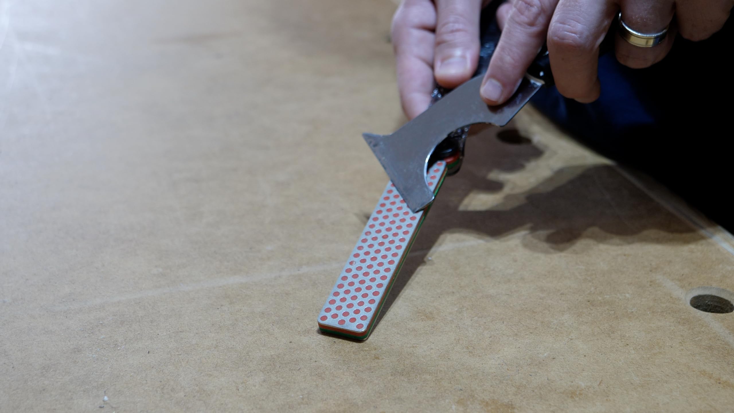 DMT Diafold extra-fine 9 micron surface for polishing and refinement