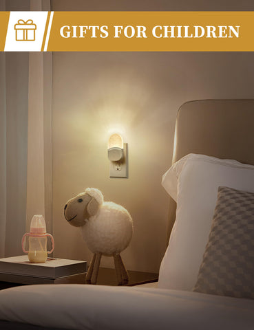 DORESshop US plug night light compatible with most outlets.