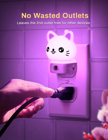 Dusk-to-dawn sensor on DORESshop night light saves energy