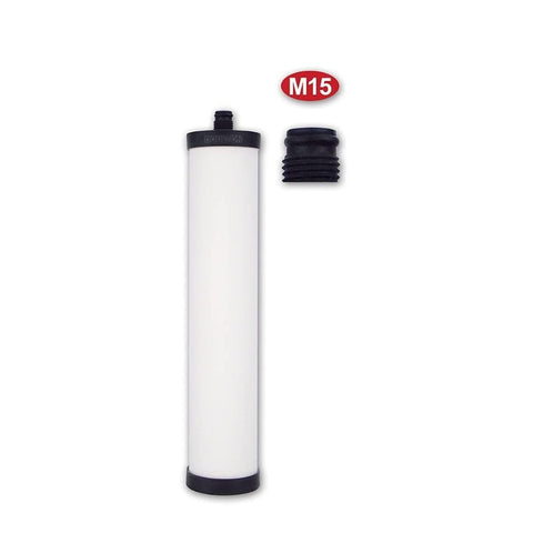 DOULTON M15 Ultracarb in-action demonstrates effective purification while you pour.