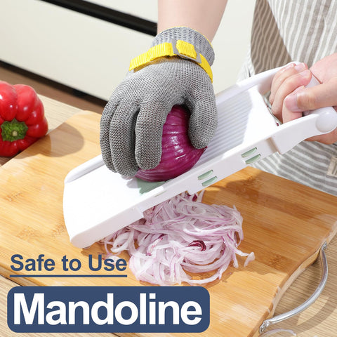 Dowellife Level 9 glove ideal for oyster shucking and meat prep.