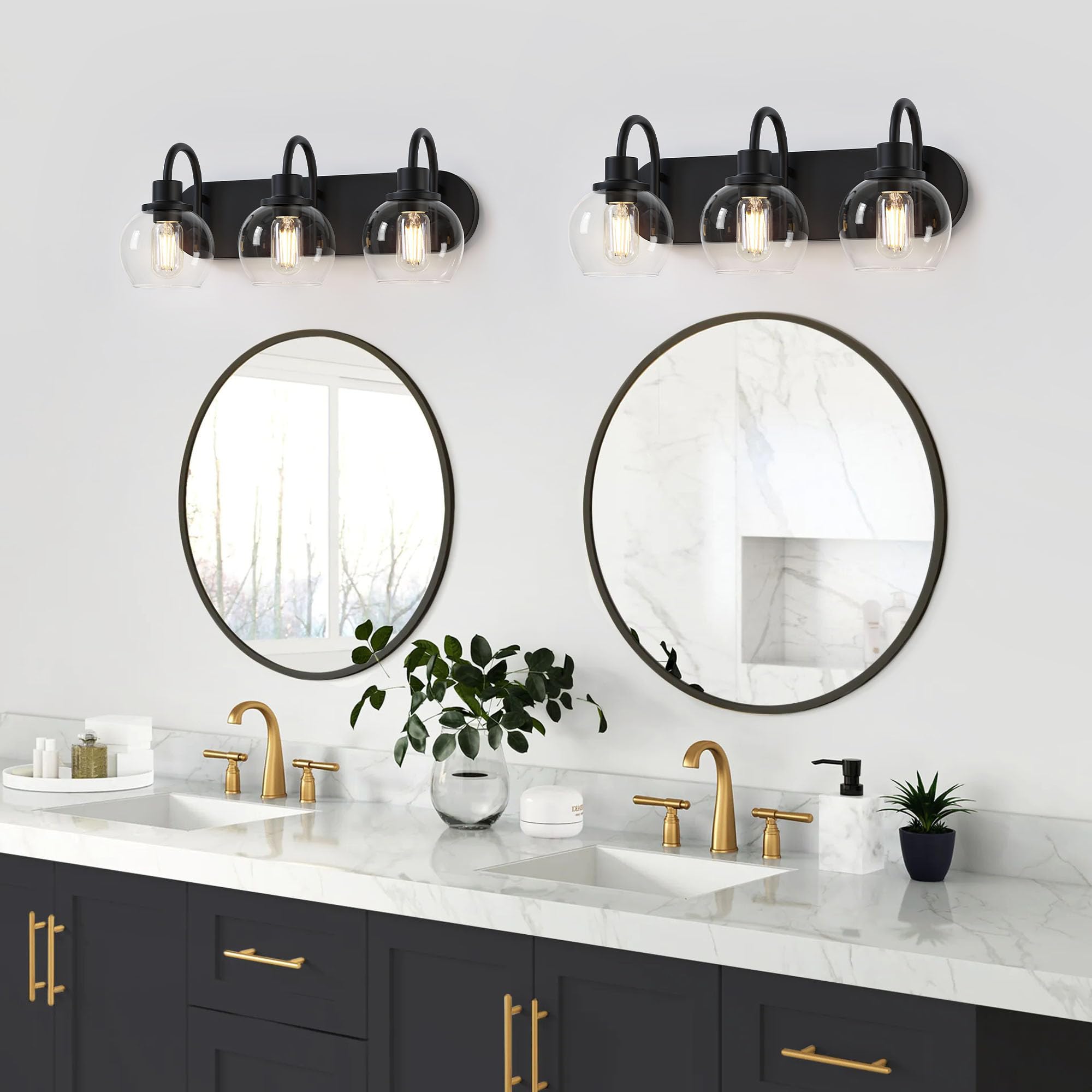 Dpyrrhic vanity light installed pointing up or down for flexible mounting