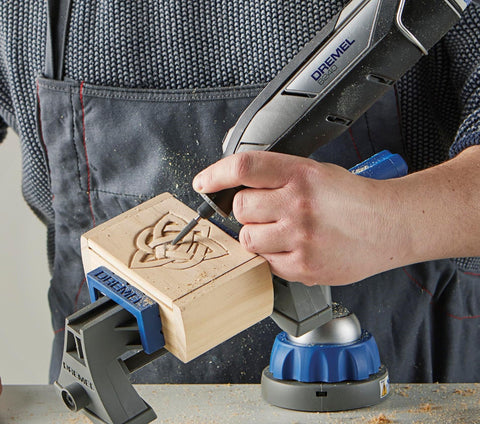Dremel 8240-5 wrench-free accessory changes with EZ Twist nose cap.