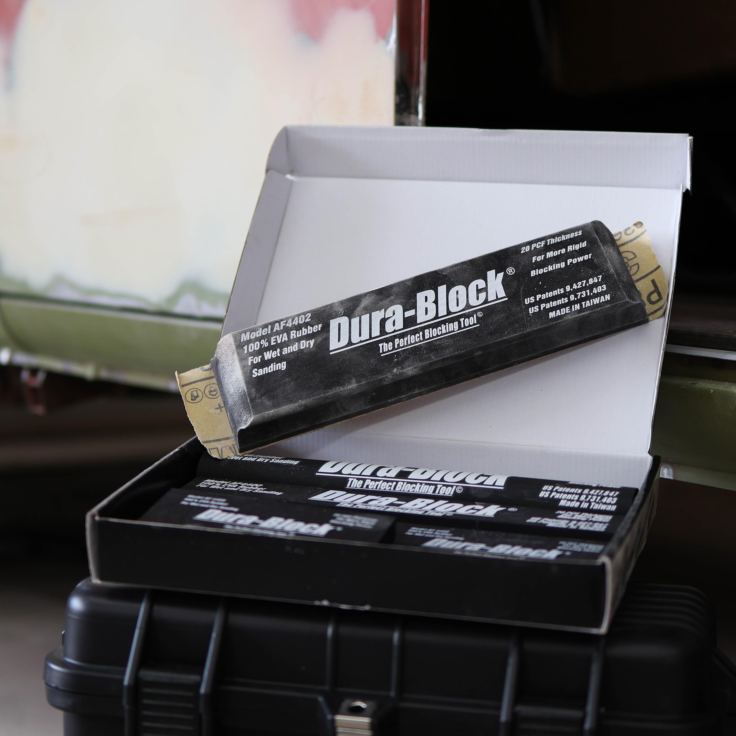 Dura-Block AF4403 close-up highlighting grip and surface contact