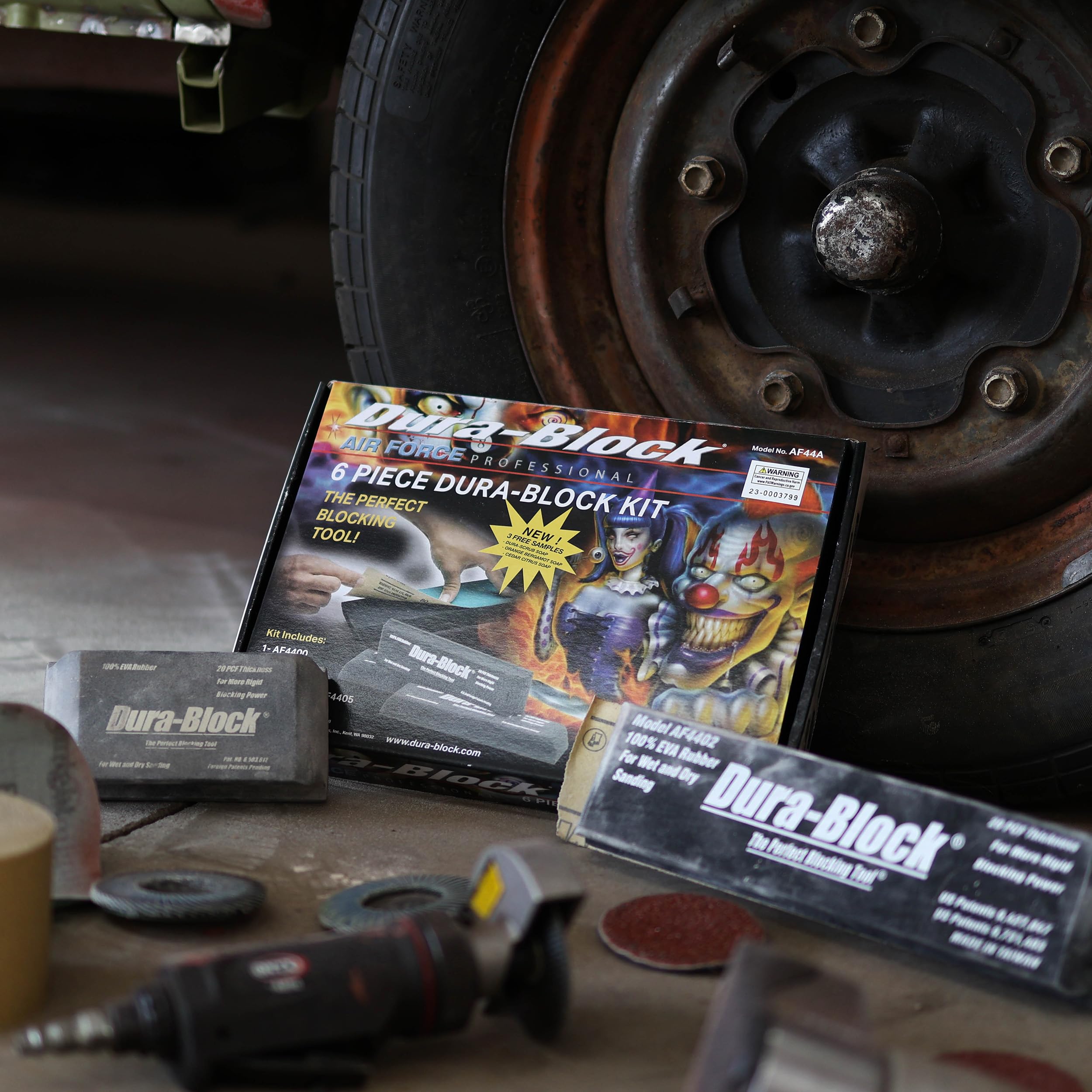 Dura-Block kit-contents shows the complete set of flexible sanding blocks.