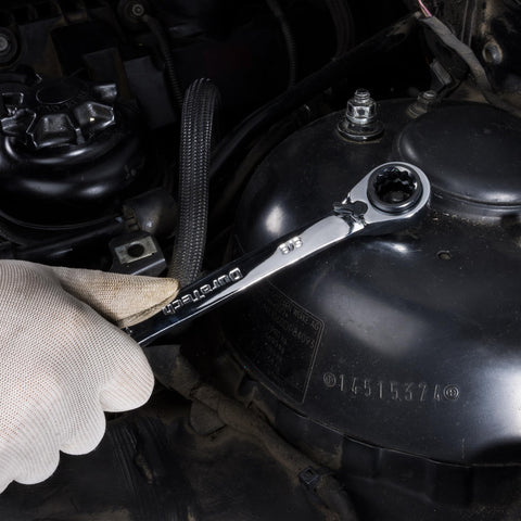 Dual reversing lever on the DURATECH wrench in action for quick direction change.