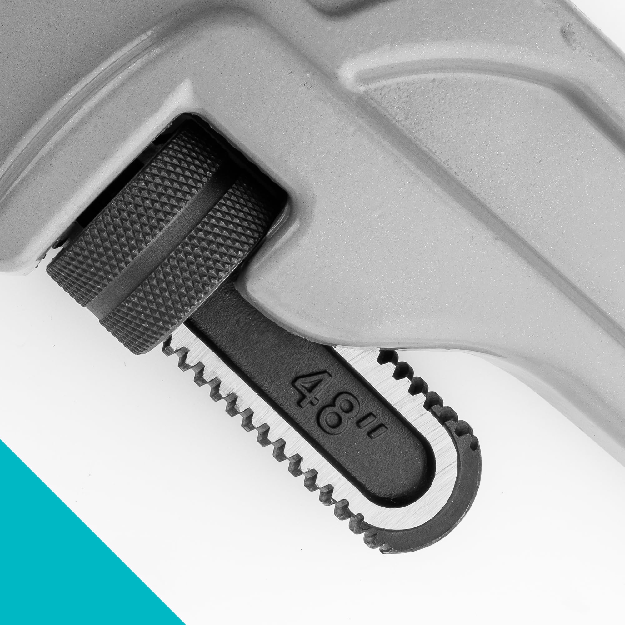 DURATECH ergonomic handle reduces hand fatigue during use.