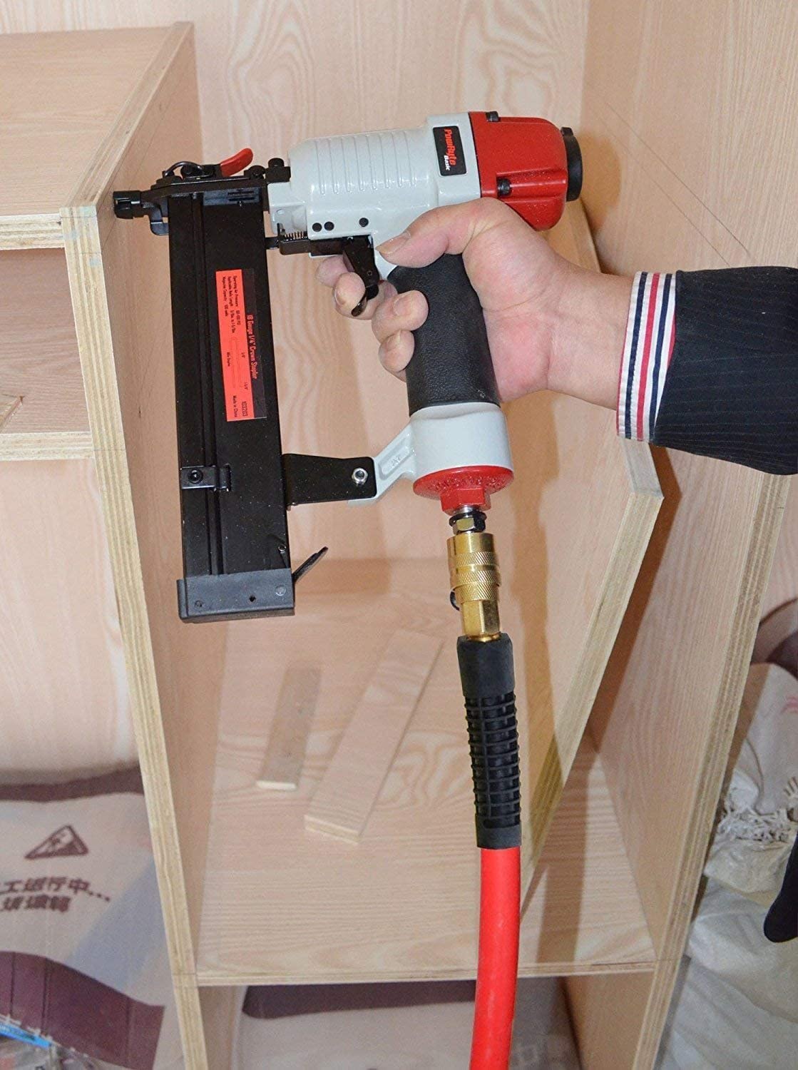 Dynamic Power heavy-duty rubber hose suits outdoor and shop use