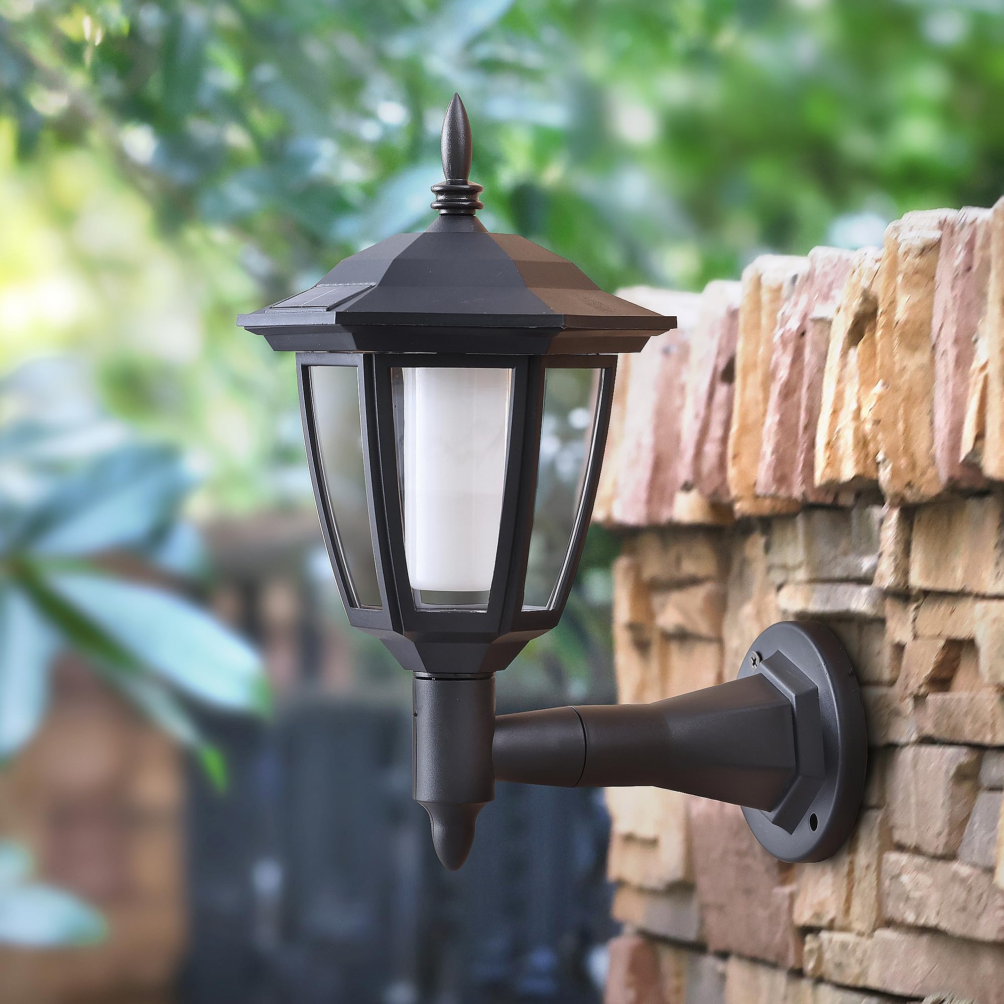 Dynaming warm white LED flame lantern for cozy lighting.