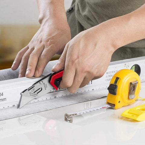 edcfans ergonomic handle provides comfortable grip during tasks.