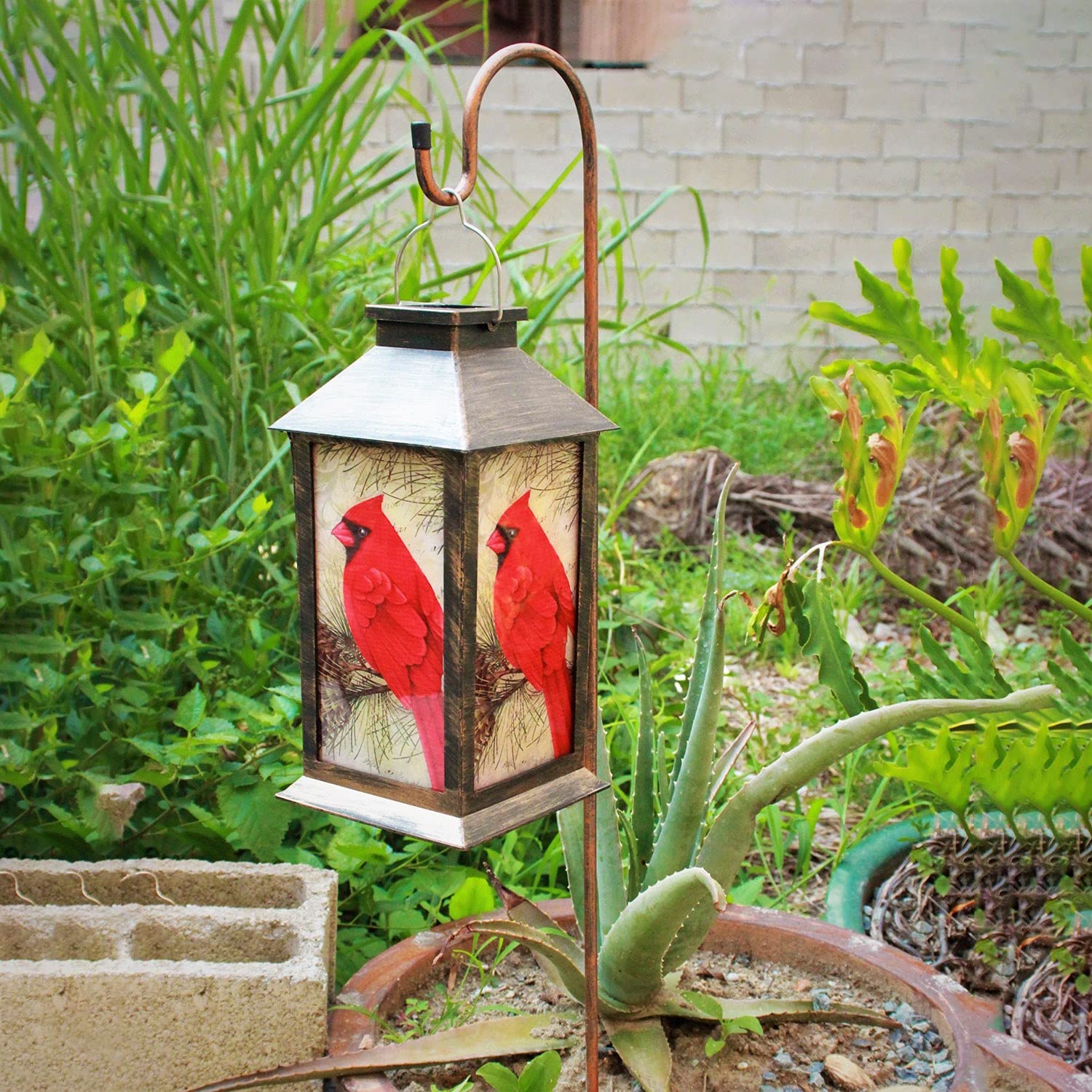 EiGreen lantern uses PVC shell construction for safer, durable outdoor lighting