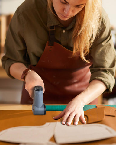 EiGuoerl 4V cordless scissors spare blades included for quick replacements and extended projects.