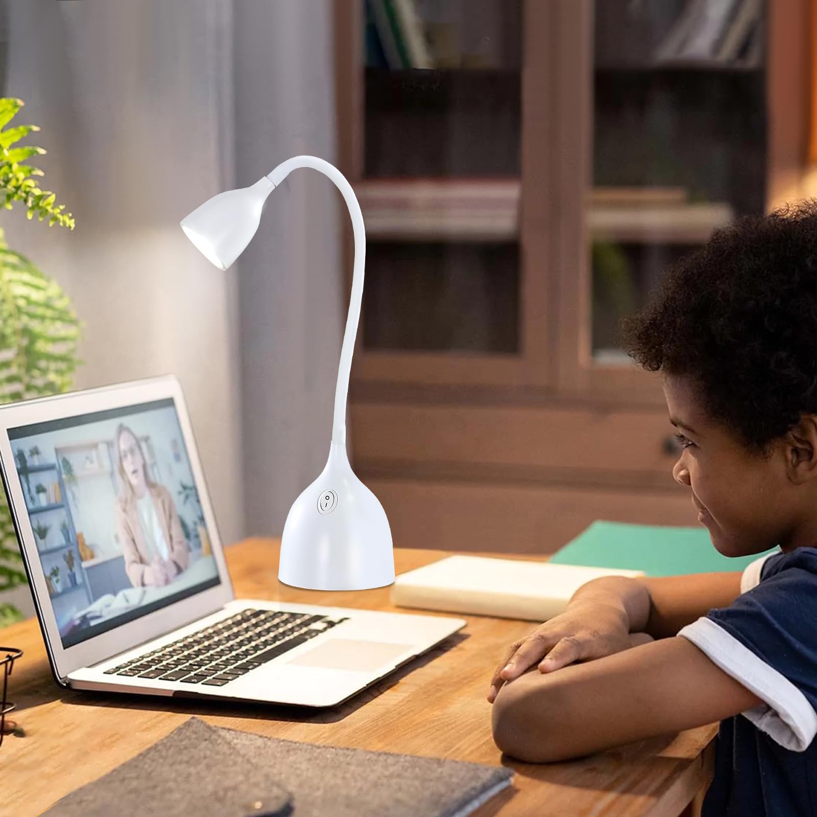 EJIAXIN desk lamp on/off switch integrated into base for easy lighting control.