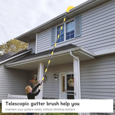 ElephantBird telescopic pole assembly enables quick setup for flexible gutter cleaning