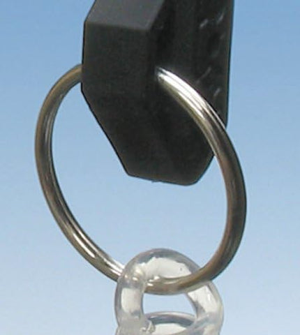 ENGINEER NS-06 opening angle adjuster demonstrates adjustable gap for repeated cuts.