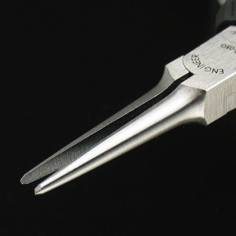 Compact tool suited for lab, electronics, and crafts.