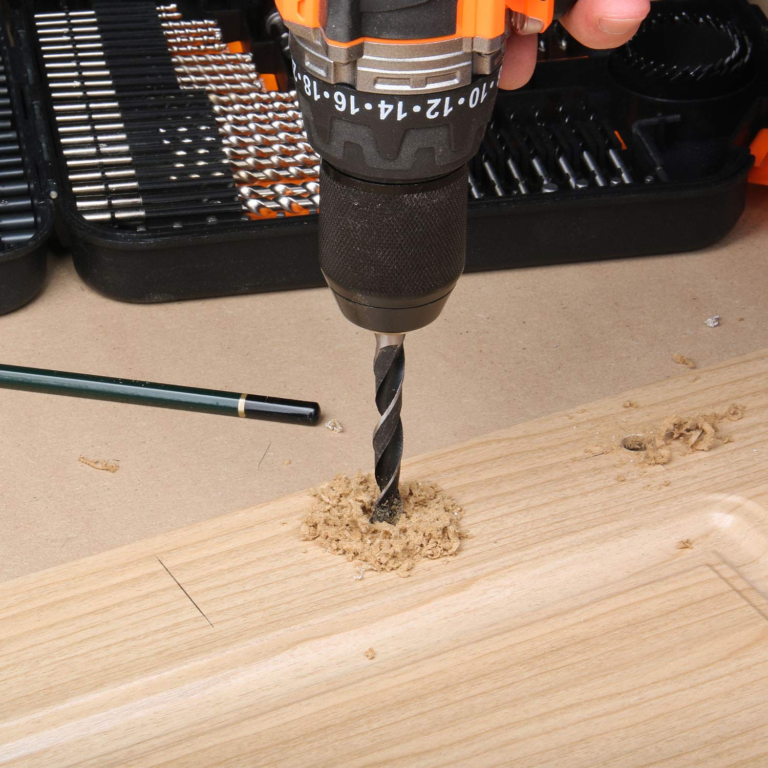 EnerTwist spade bits for fast wood drilling