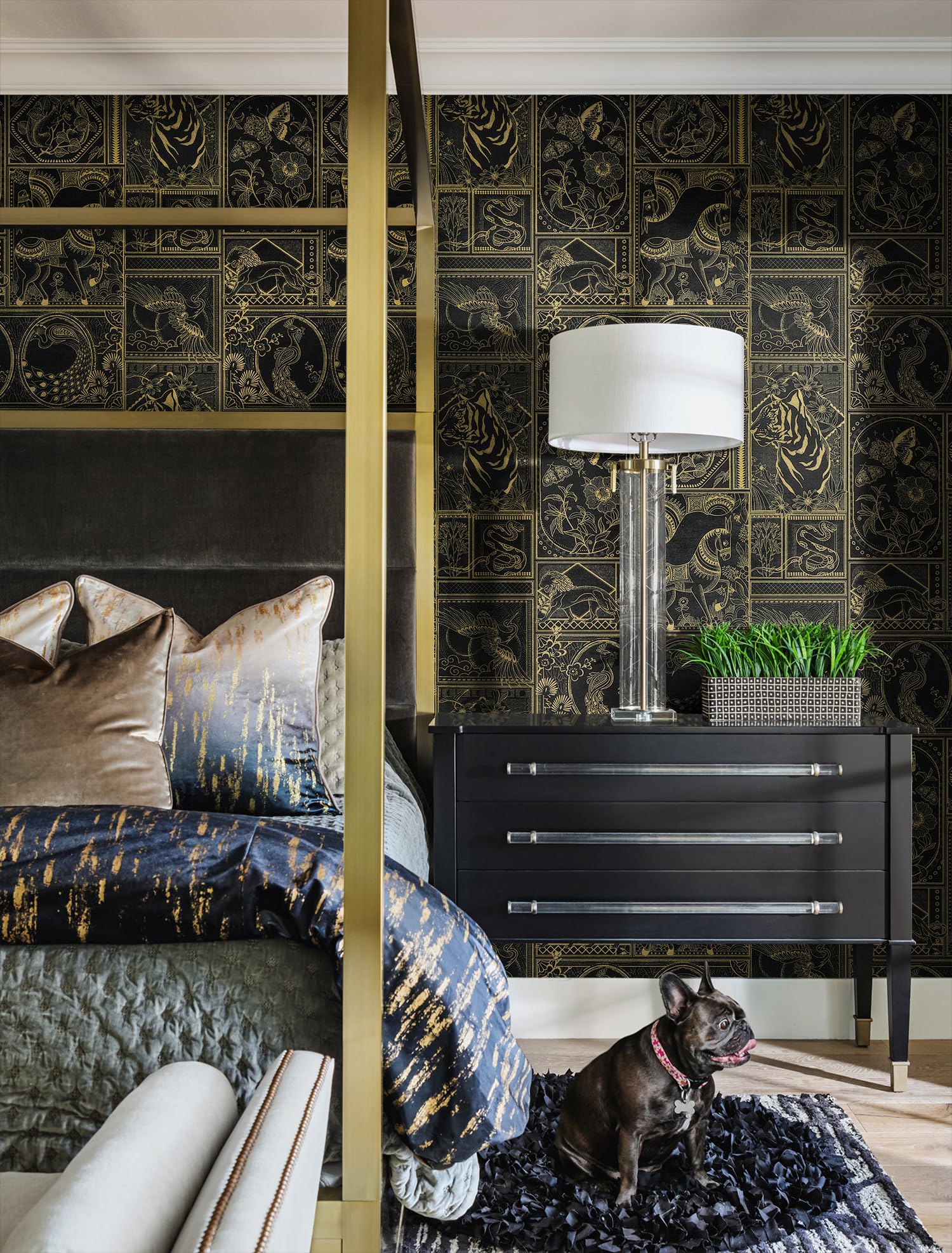 Erfoni self-adhesive wallpaper removes cleanly with no residue.