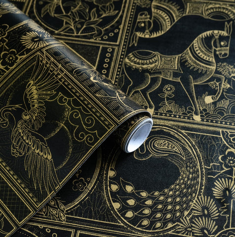 Erfoni vintage wallpaper close-up of black and gold animal motif for dramatic walls.