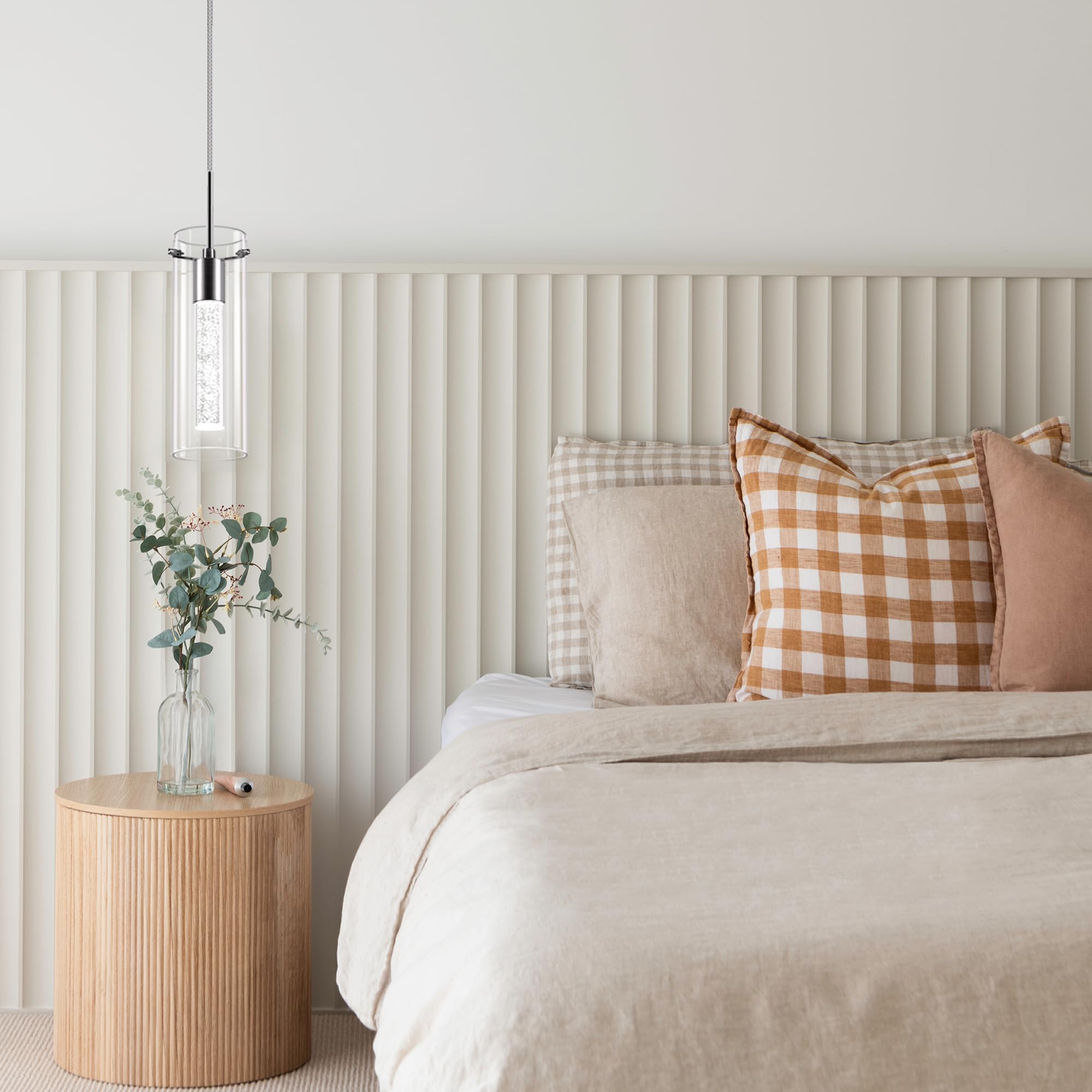 Energy-efficient Esfos LED reduces electricity use over time.