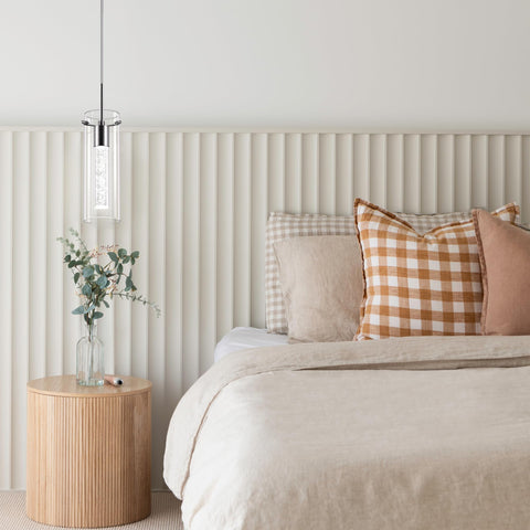 Energy-efficient Esfos LED reduces electricity use over time.