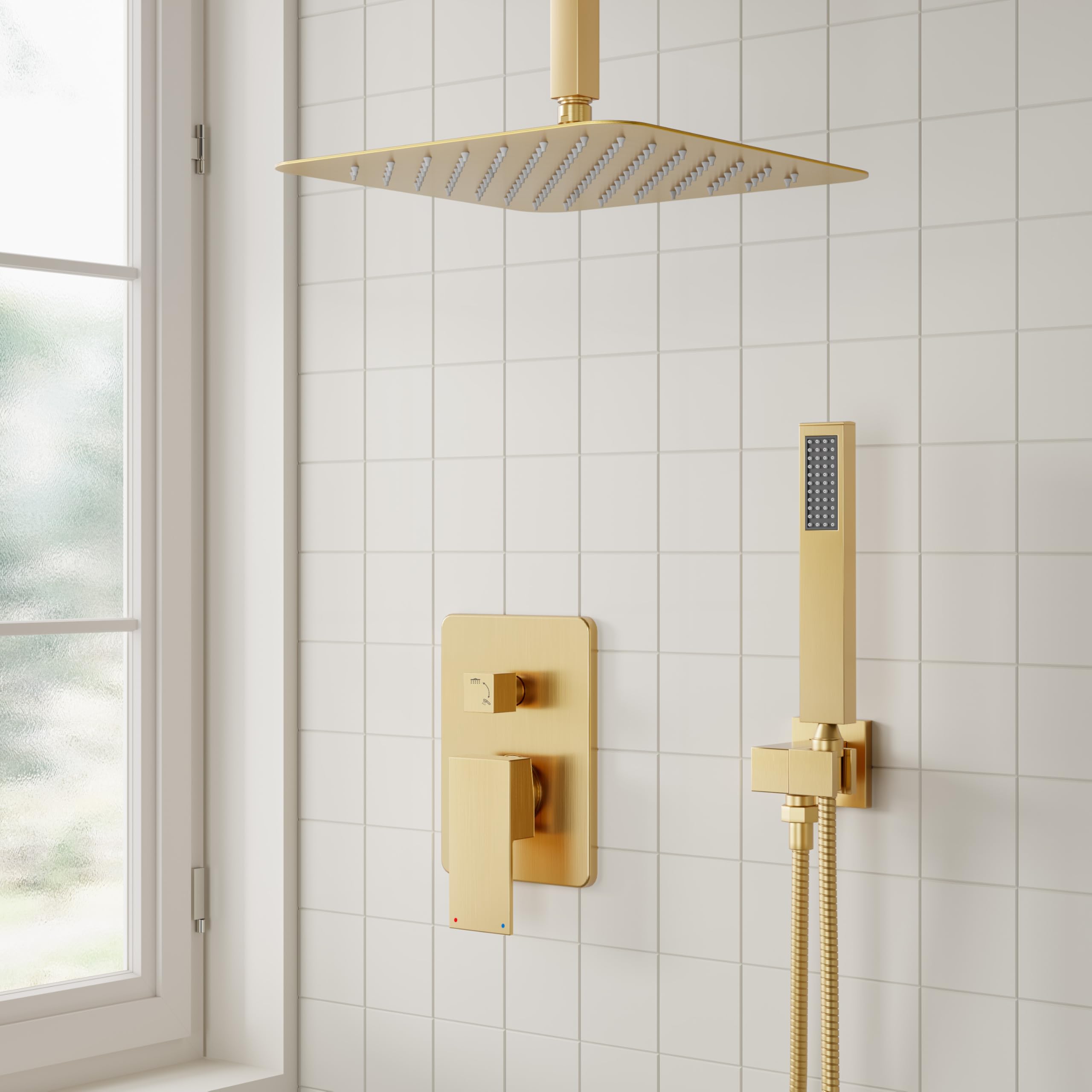 ESNBIA Gold handheld spray enables flexible rinsing for hair and body.