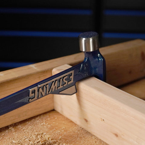 Estwing Hammertooth hammer long handle adds reach and leverage for power