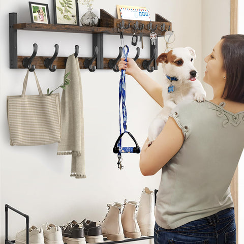 Evermagin mail holder helps sort letters and documents at the door.