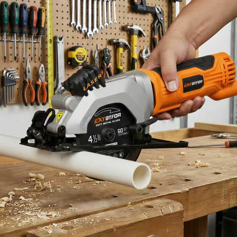 Extbtfor On-site cutting action demonstrating compact power in use