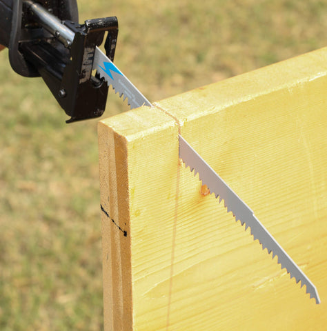 EZARC 5-pack pruning blades ready for outdoor garden pruning tasks.