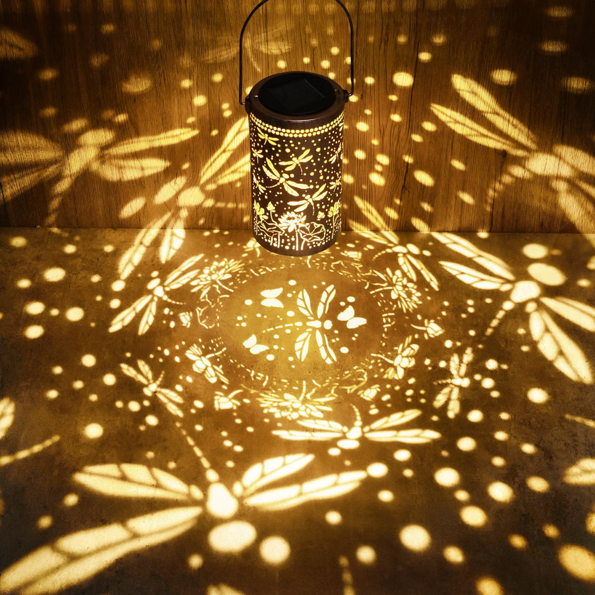 Fabuday dragonfly-lotus outdoor solar lantern provides ambient garden lighting