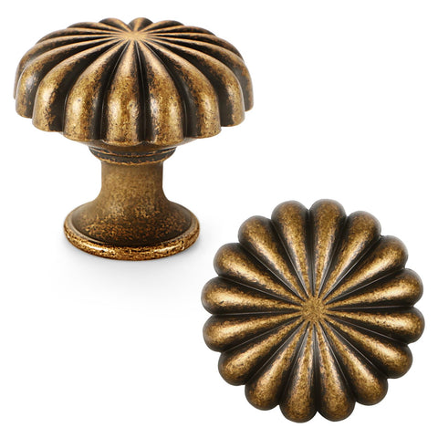FAPUAL antique brass knob with floral detail for elegant cabinets.
