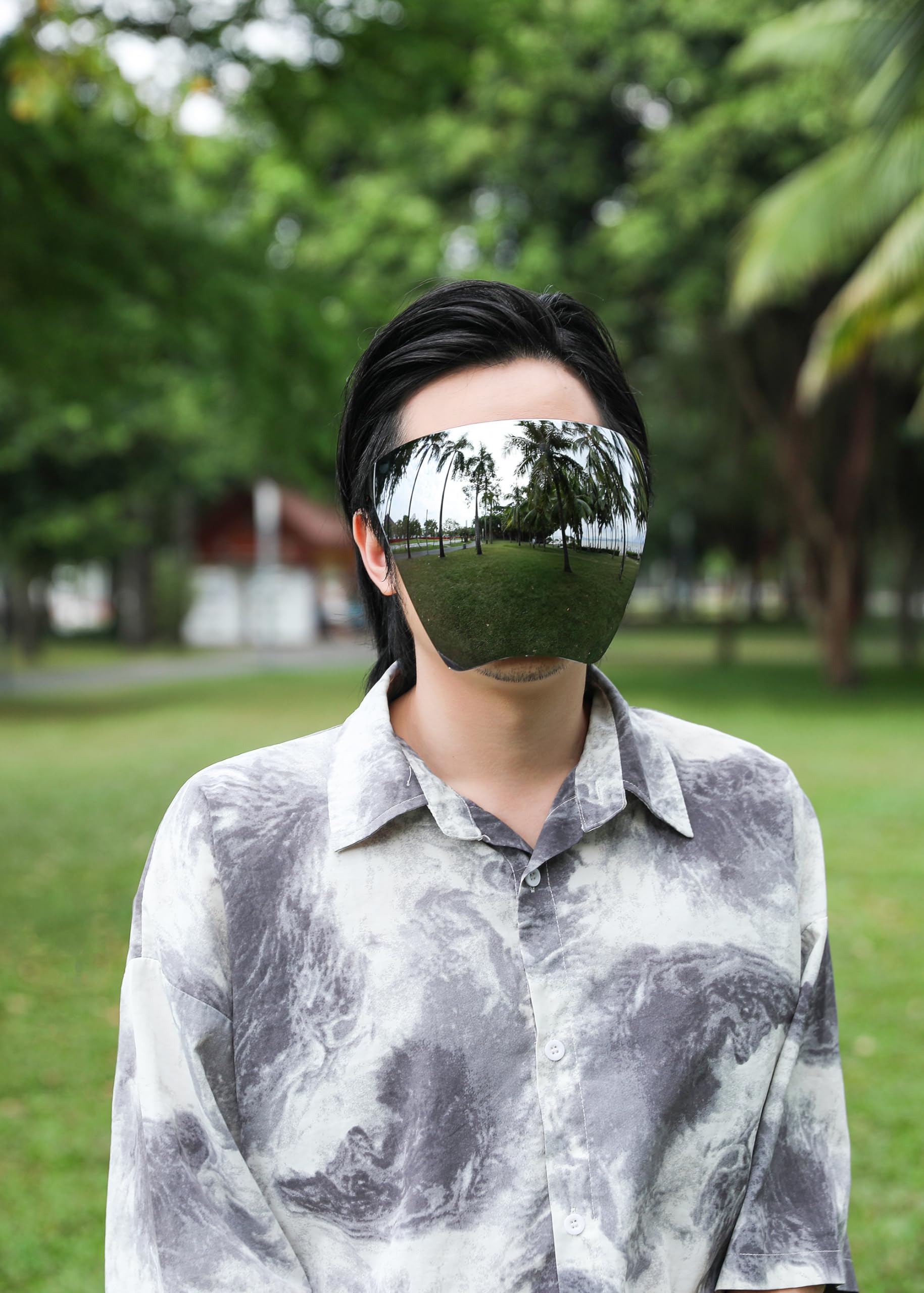 FEISEDY anti-fog lens helps maintain clear vision in varying conditions.