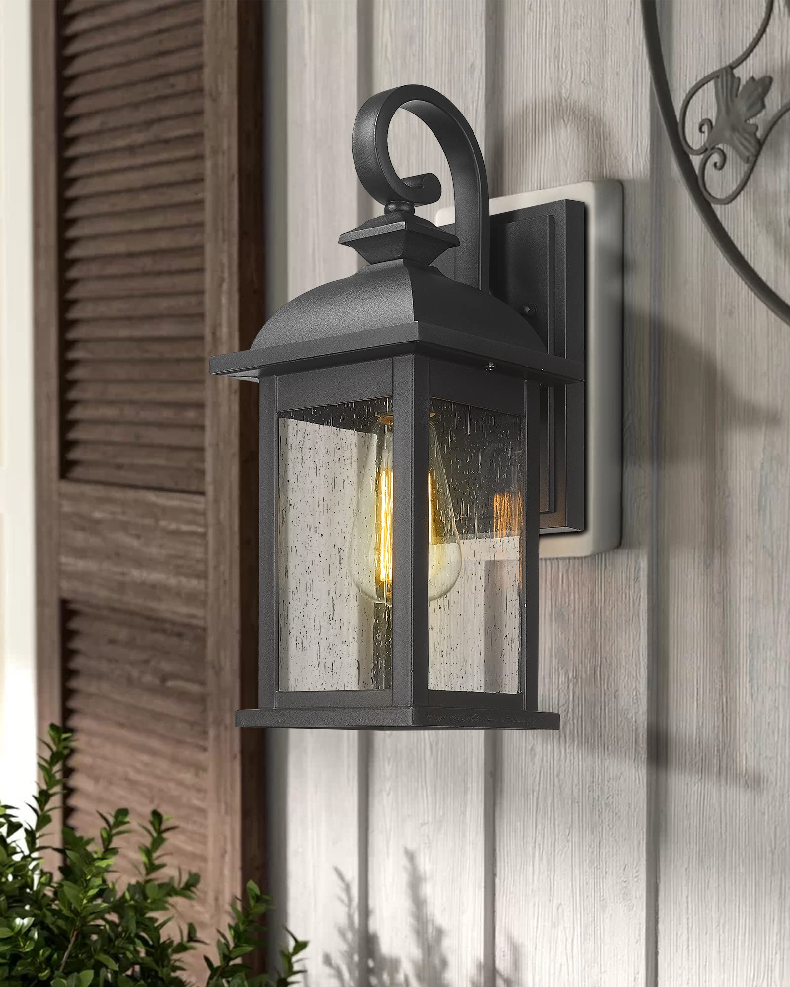 FEMILA UL-listed outdoor sconce ensures safe illumination