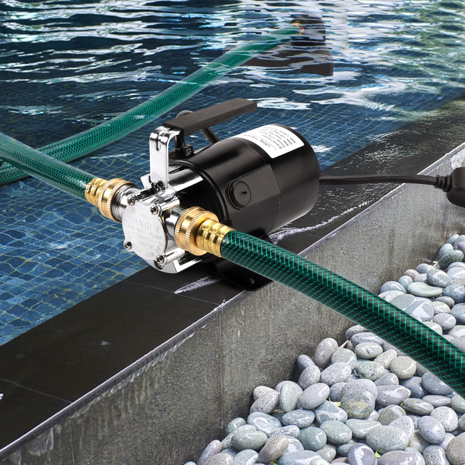 FIDISP Water Transfer Pump in use draining a pool or aquarium.