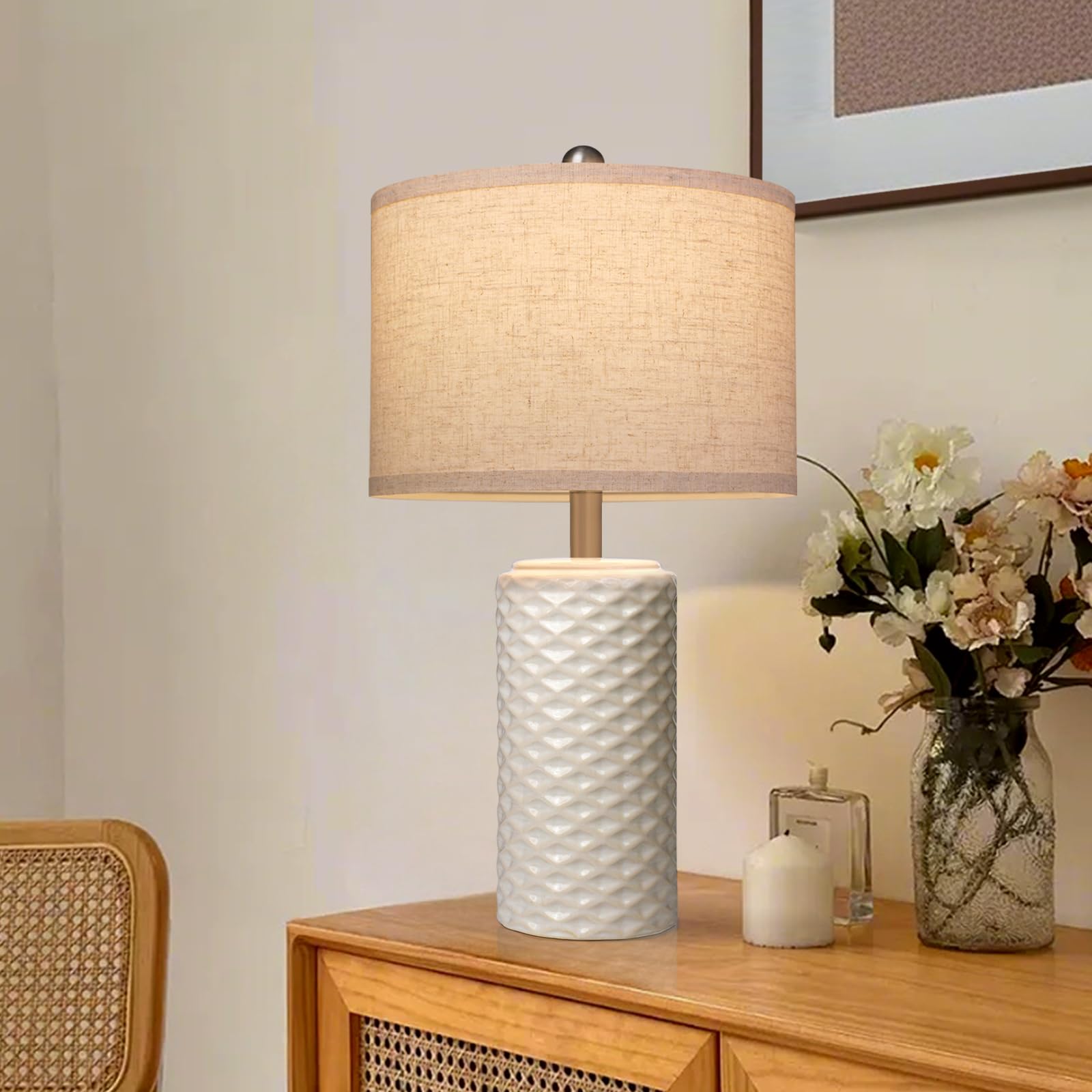 FINCMY two 9W LED bulbs included for immediate use.