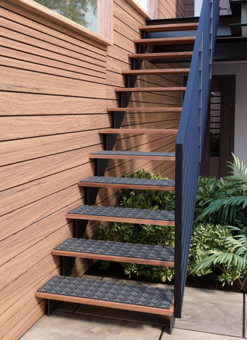 FINEHOUS six-pack provides quick, complete stair coverage.