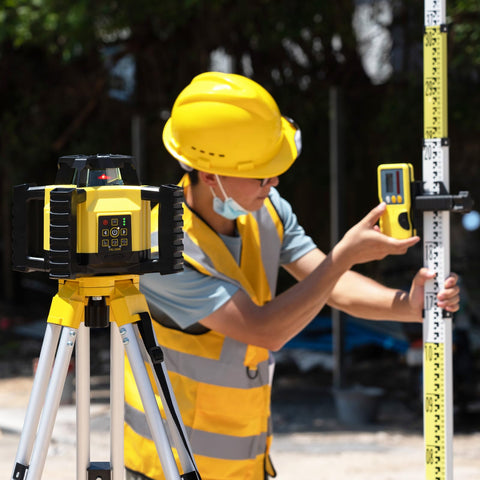 Firecore FRL300R receiver and rod clamp for quick height checks.