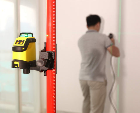 Firecore graduations in inches and centimeters aid quick measurements.