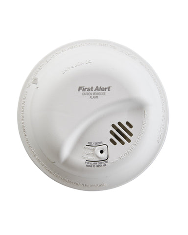 First Alert CO5120BN interconnected setup demonstrates multi-unit alert capability.