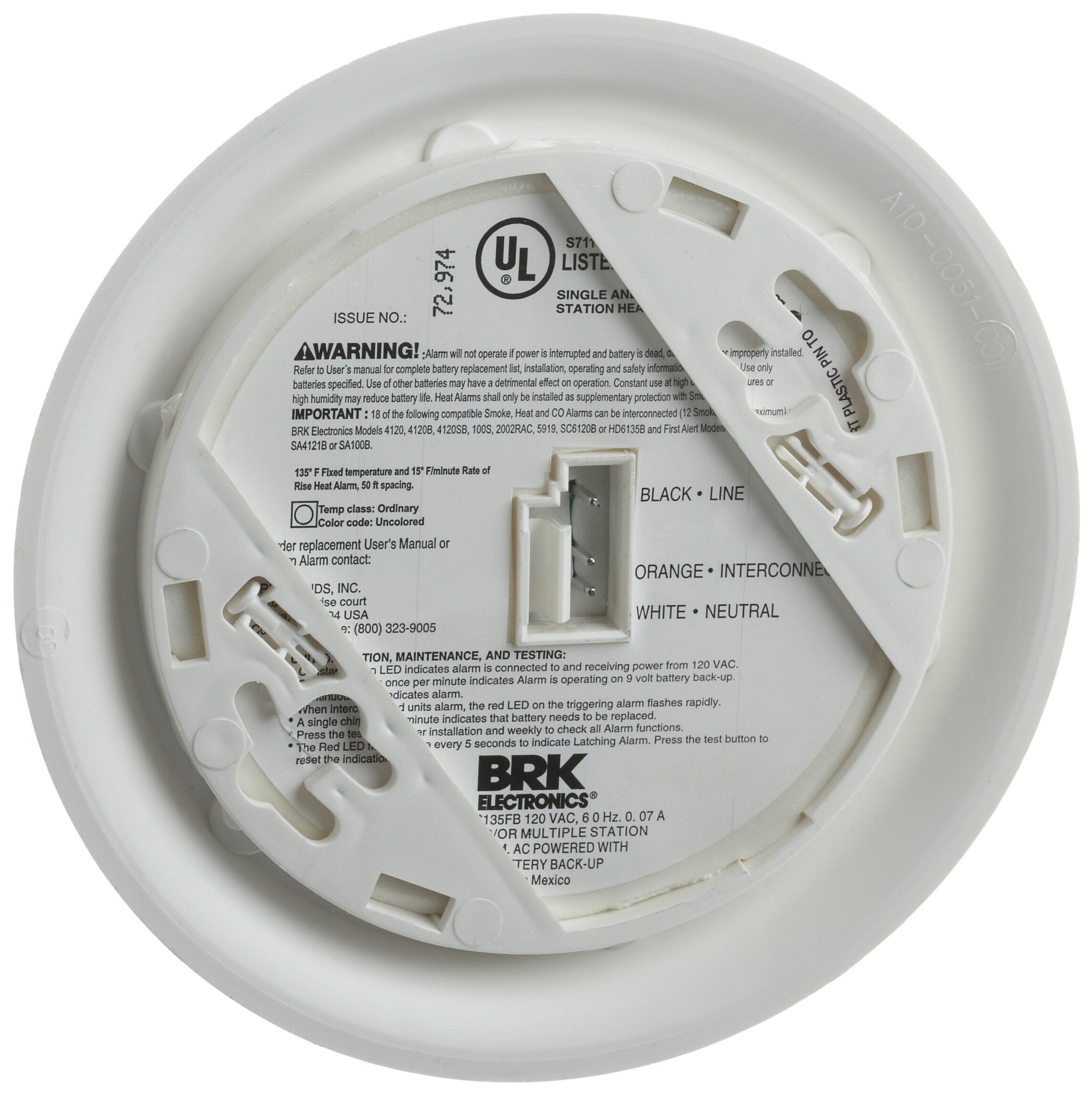 First Alert HD6135FB battery backup compartment ensures continuous monitoring.