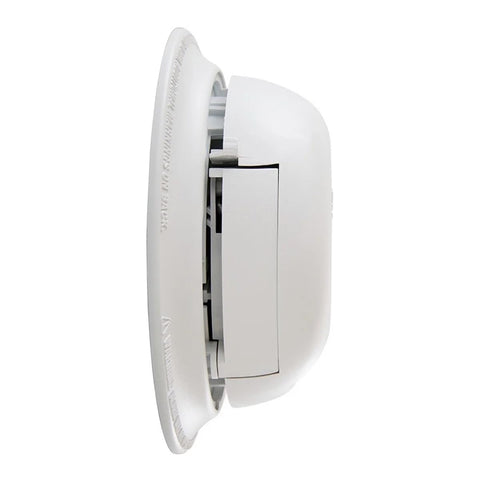 First Alert SC-9120B network-ready connections show home-wide safety compatibility.