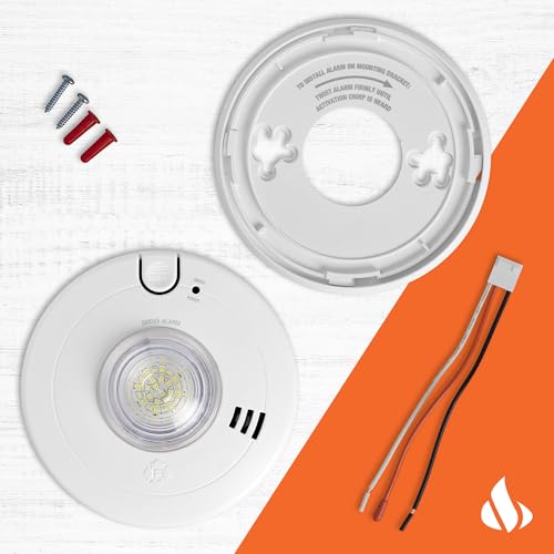 First Alert SM110LED-AC interconnect enables all linked alarms to sound together