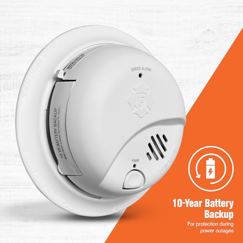 First Alert SMI105-AC interconnect port enabling whole-home alerts.