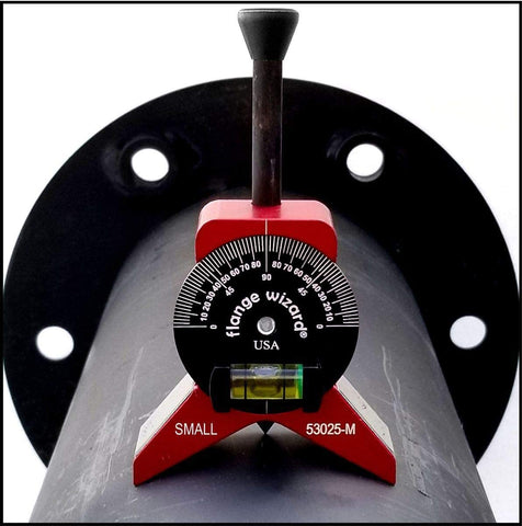 Flange Wizard 53076-M centering head on a six-inch pipe showing angle-ready center-line marking.