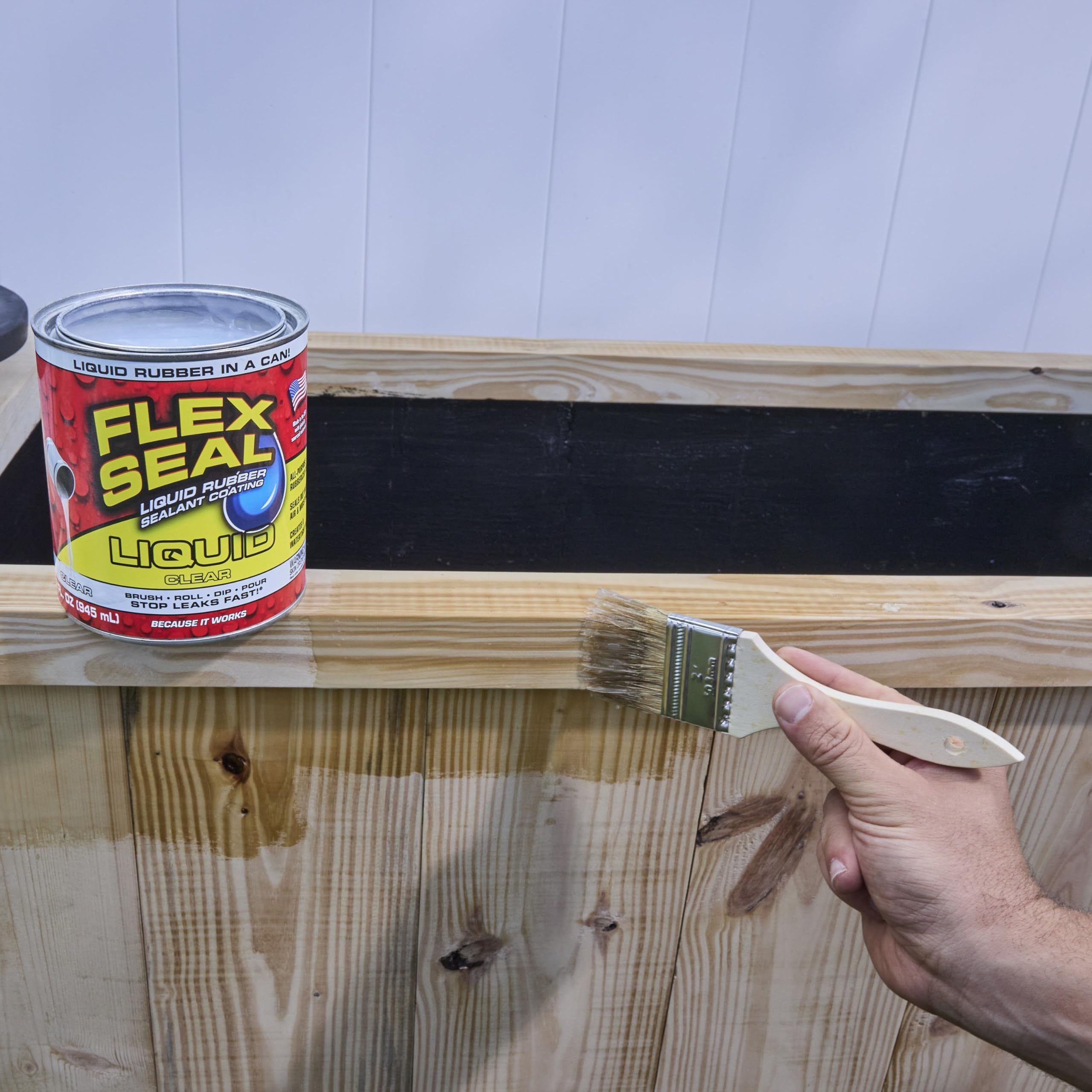 Flex Seal Liquid marine use protects against water intrusion.