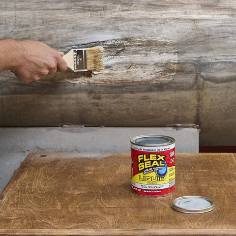 Flex Seal Liquid roller application spreads quickly for even coverage.
